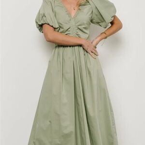 Elegant Green Puff Sleeve Dress
